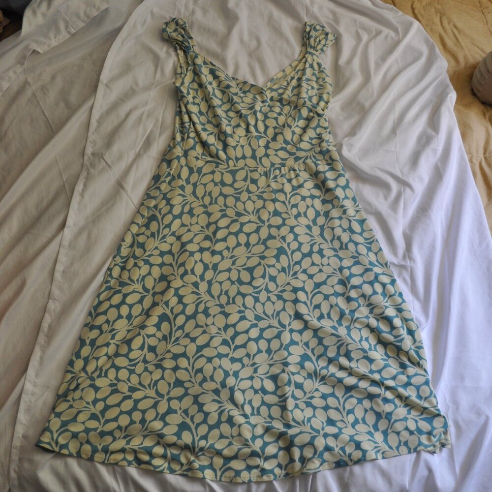 MAGGY LONDON Floral Print Dress Blue Cream Sleeveless -Size 14 Petite Botanical